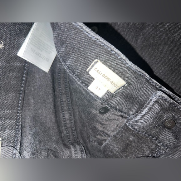 Madewell Cali Demi-Boot Jeans in Bayland Wash: Raw-Hem Edition - Picture 6 of 7